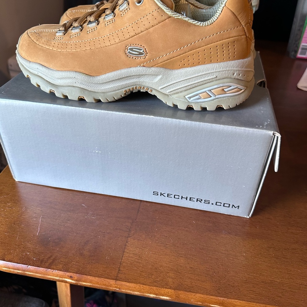 Skechers Sport Women’s Wheat Casual Sneaker - Picture 3 of 4